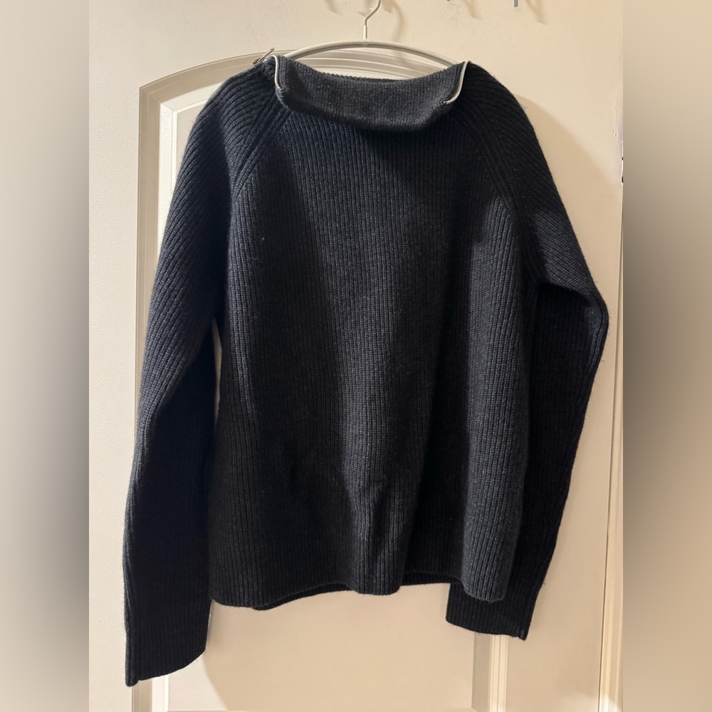 100% Cashmere Turtleneck Sweater with dual-zip detail